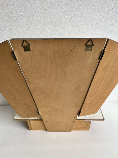 
                  
                    Jaren ‘60 wand-kaptafeltje - LOUI.STORE
                  
                
