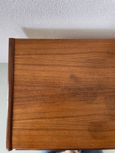 
                  
                    Klein teak ladekastje *2 - LOUI.STORE
                  
                