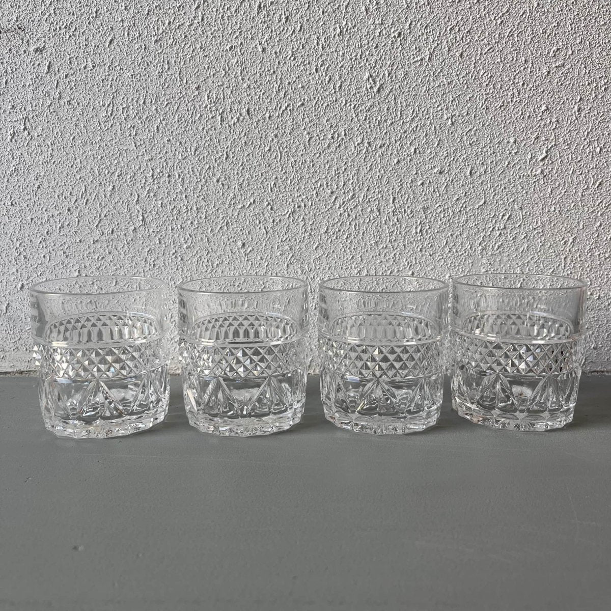 
                  
                    Kleine cocktailglaasjes - LOUI.STORE
                  
                