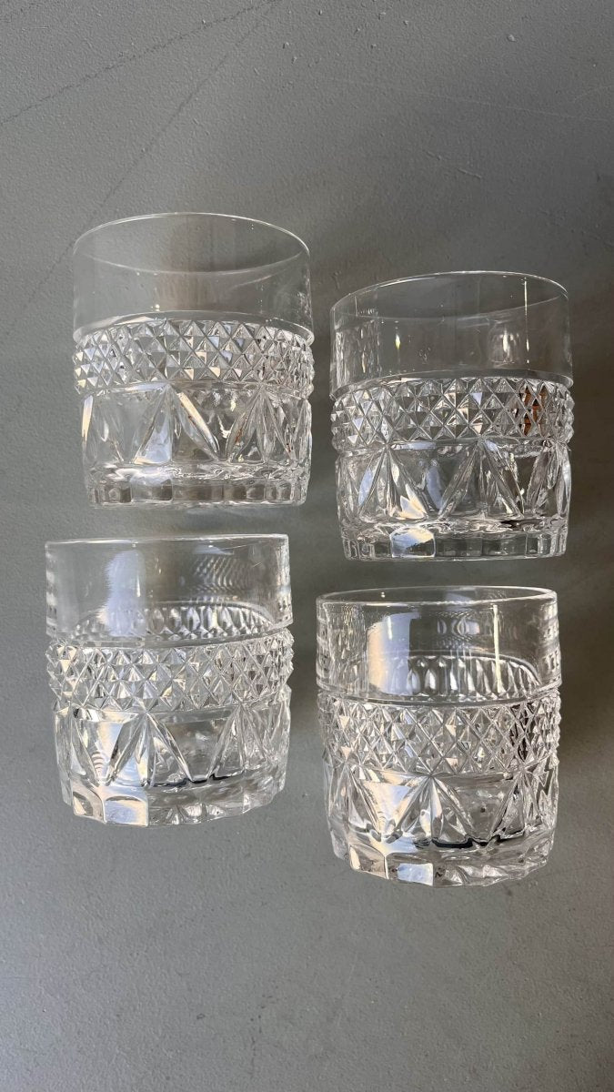 
                  
                    Kleine cocktailglaasjes - LOUI.STORE
                  
                