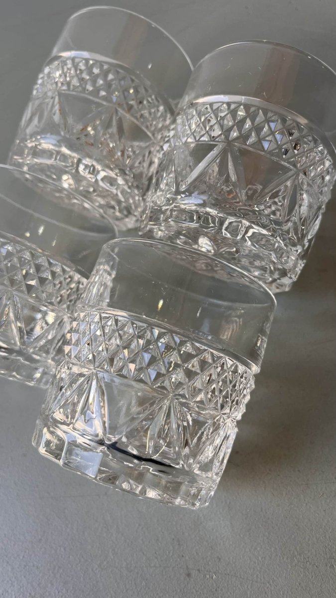 
                  
                    Kleine cocktailglaasjes - LOUI.STORE
                  
                