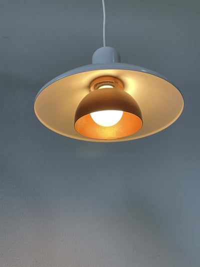 
                  
                    Kleine hanglamp Deens wit - LOUI.STORE
                  
                
