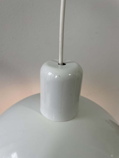 
                  
                    Kleine hanglamp Deens wit - LOUI.STORE
                  
                
