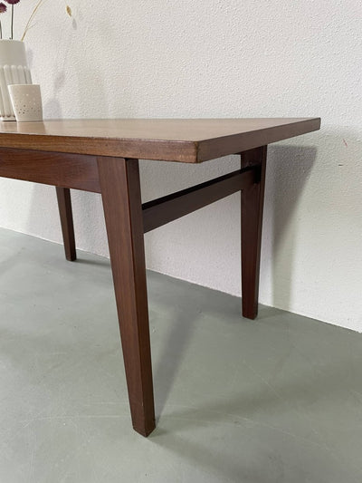 
                  
                    Kleine strakke salontafel - LOUI.STORE
                  
                