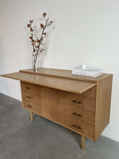 
                  
                    Ladekast *4 eiken metalen greep - LOUI.STORE
                  
                