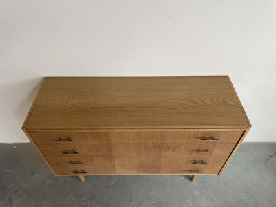 
                  
                    Ladekast *4 eiken metalen greep - LOUI.STORE
                  
                