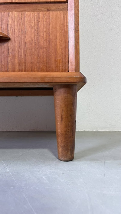 
                  
                    Ladekast *6 ronde greep - LOUI.STORE
                  
                