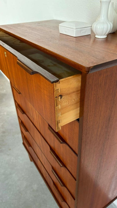 
                  
                    Ladekast *6 teak XL - LOUI.STORE
                  
                