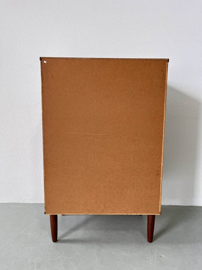 
                  
                    Ladekast *6 teak - LOUI.STORE
                  
                