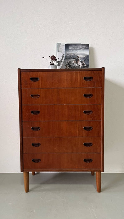 
                  
                    Ladekast donkere greepjes (6*) - LOUI.STORE
                  
                
