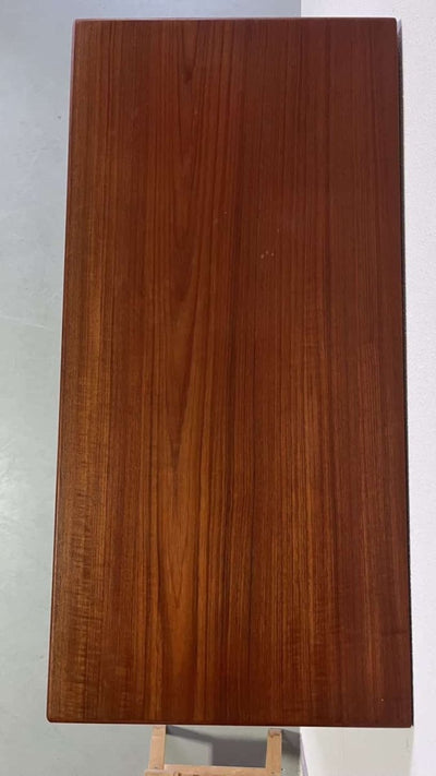 
                  
                    Ladekast teak 6* metal - LOUI.STORE
                  
                