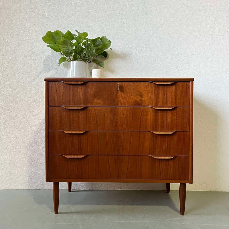 Ladekast teak curved 4* - LOUI.STORE
