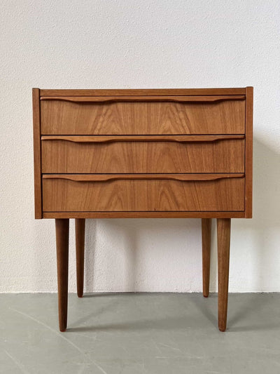 
                  
                    Ladekastje licht teak - LOUI.STORE
                  
                