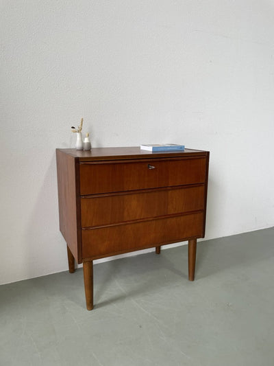 
                  
                    Ladekastje teak *3 - LOUI.STORE
                  
                