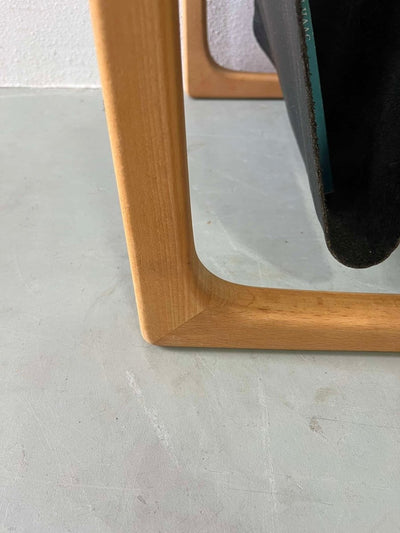 
                  
                    Lectuurbak Aksel Kjersgaard - LOUI.STORE
                  
                