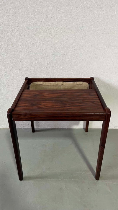 
                  
                    Lectuurtafel palissander Furbo - LOUI.STORE
                  
                