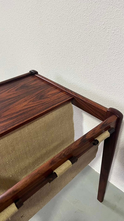 
                  
                    Lectuurtafel palissander Furbo - LOUI.STORE
                  
                