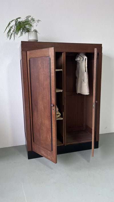 
                  
                    Linnenkast A’damse school - LOUI.STORE
                  
                