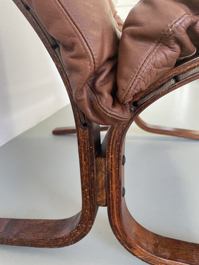 
                  
                    Lounge stoel Ingmar Relling - LOUI.STORE
                  
                