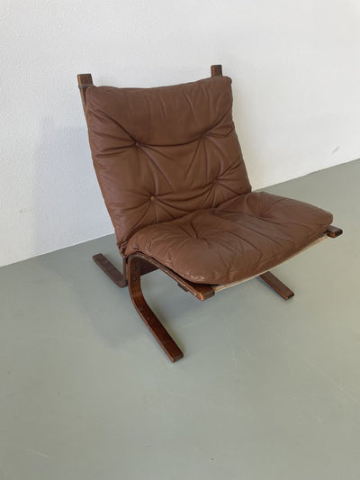 
                  
                    Lounge stoel Ingmar Relling - LOUI.STORE
                  
                