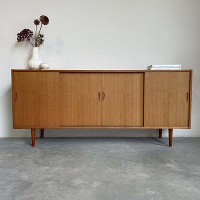 Lowboard 4 schuifdeuren teak - LOUI.STORE