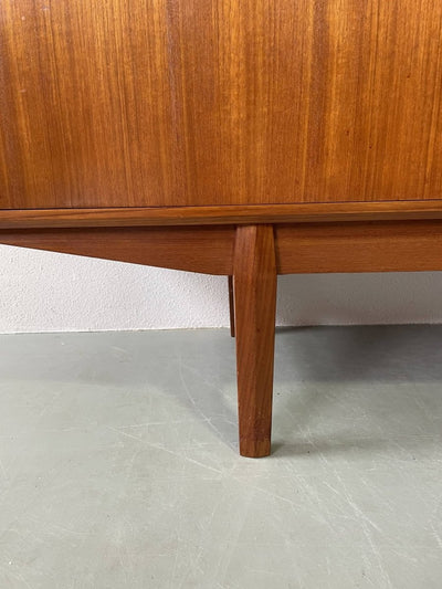 
                  
                    Lowboard teak Clausen & Son - LOUI.STORE
                  
                