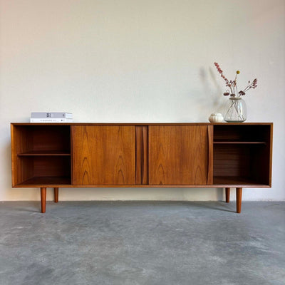 Lowboard teak strakke greep - LOUI.STORE