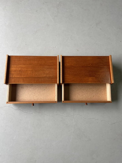
                  
                    Nachtkastjes teak (set) - LOUI.STORE
                  
                