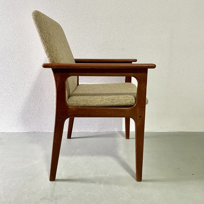 
                  
                    OD Møbler stoel - LOUI.STORE
                  
                