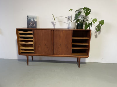 
                  
                    Oman Jun highboard - LOUI.STORE
                  
                