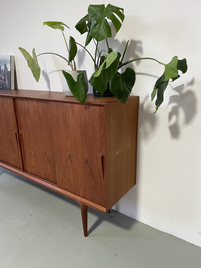 
                  
                    Oman Jun highboard - LOUI.STORE
                  
                