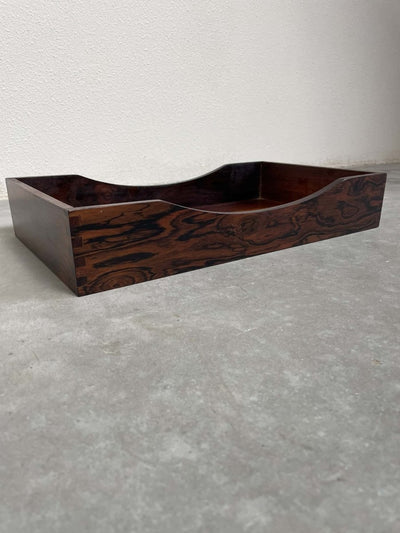 
                  
                    Opbergbak in palissander (s) - LOUI.STORE
                  
                