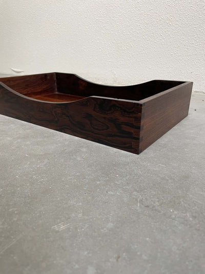 
                  
                    Opbergbak in palissander (s) - LOUI.STORE
                  
                