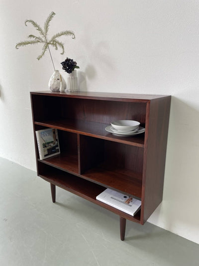 
                  
                    Palissander boekenkast - LOUI.STORE
                  
                