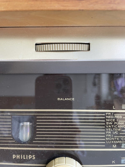 
                  
                    Philips radio - LOUI.STORE
                  
                