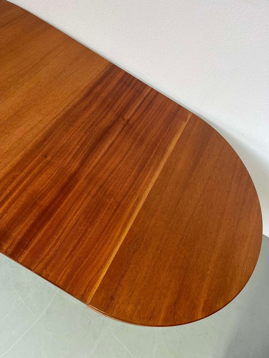 
                  
                    Ronde teak tafel (uitschuifbaar) - LOUI.STORE
                  
                