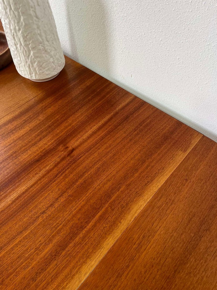 
                  
                    Ronde teak tafel (uitschuifbaar) - LOUI.STORE
                  
                