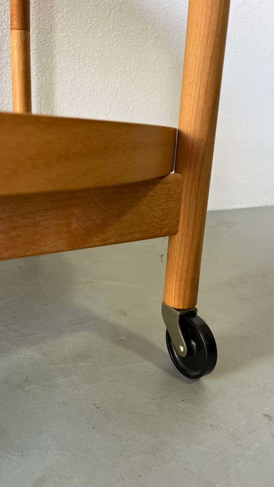 
                  
                    Ronde trolley Hans Bolling - LOUI.STORE
                  
                