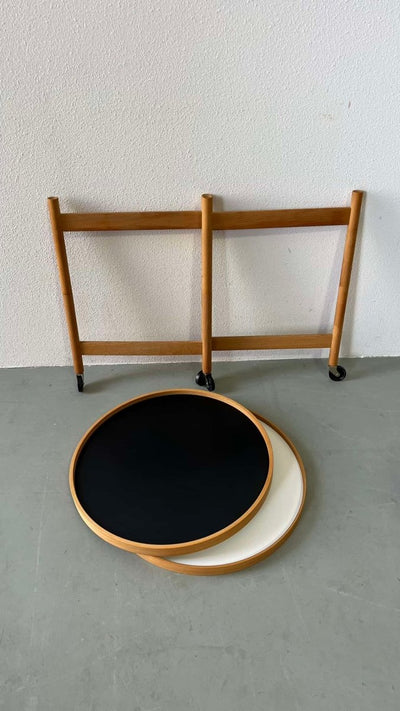 
                  
                    Ronde trolley Hans Bolling - LOUI.STORE
                  
                