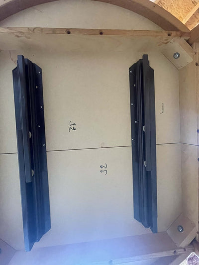 
                  
                    Ronde uitschuifbare eettafel Farstrup - LOUI.STORE
                  
                