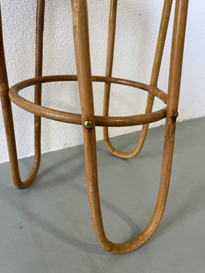 
                  
                    Rotan plantentafeltje - LOUI.STORE
                  
                