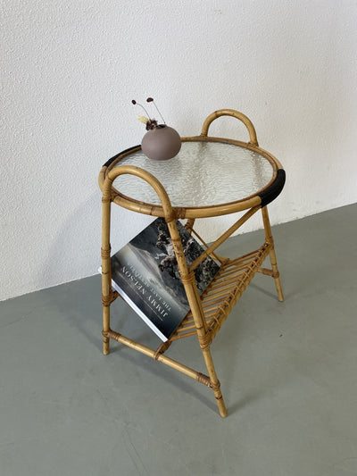 Rotan tafeltje - LOUI.STORE