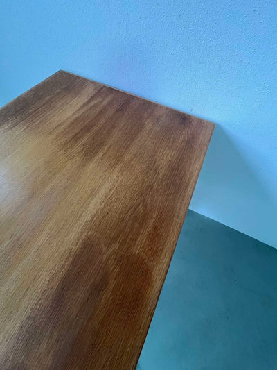 
                  
                    Ruim eiken bureau 2-zijdig - LOUI.STORE
                  
                
