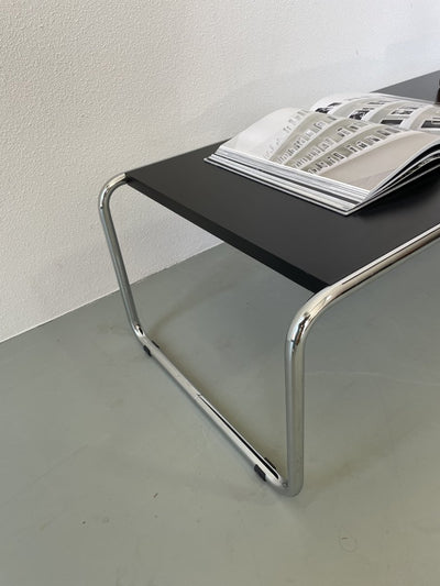 
                  
                    Salontafel buisframe zwart - LOUI.STORE
                  
                