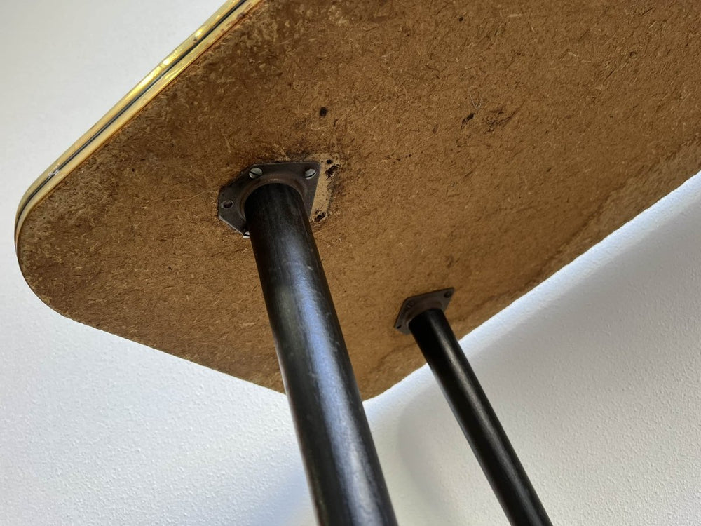 
                  
                    Salontafel met tekening - LOUI.STORE
                  
                