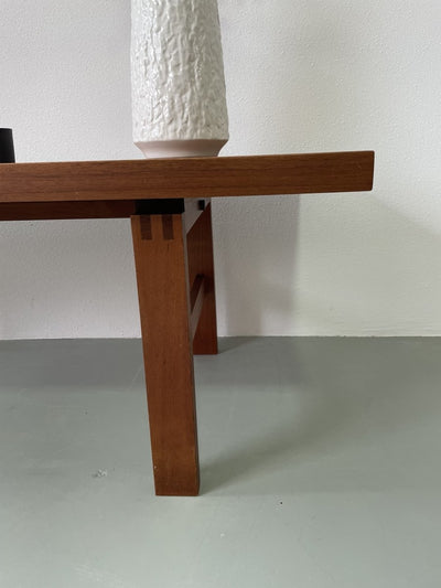 
                  
                    Salontafel teak massief - LOUI.STORE
                  
                