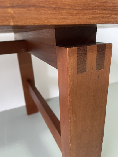 
                  
                    Salontafel teak massief - LOUI.STORE
                  
                