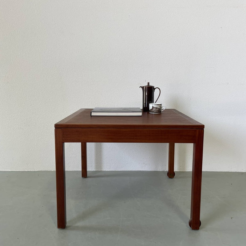 Salontafel vierkant in teak - LOUI.STORE