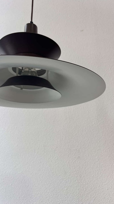 
                  
                    Scandinavische hanglamp - LOUI.STORE
                  
                