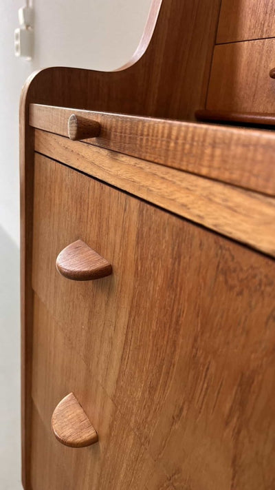 
                  
                    Secretaire teak - LOUI.STORE
                  
                